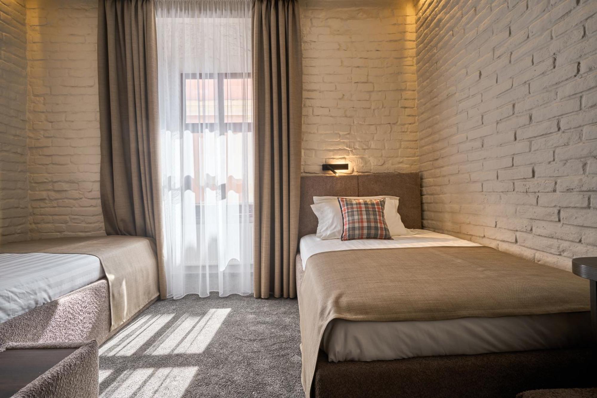 Fimka Apart Hotel İvano-Frankivsk Dış mekan fotoğraf